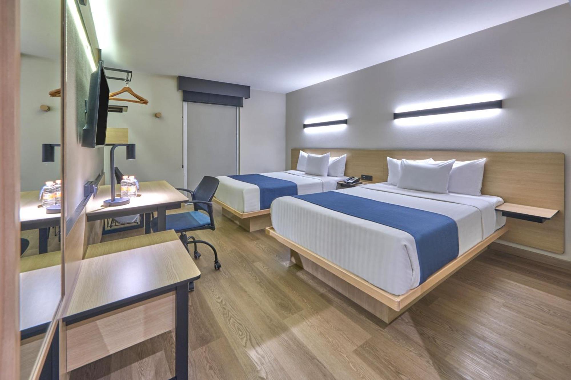 City Express By Marriott Playa Del Carmen Buitenkant foto