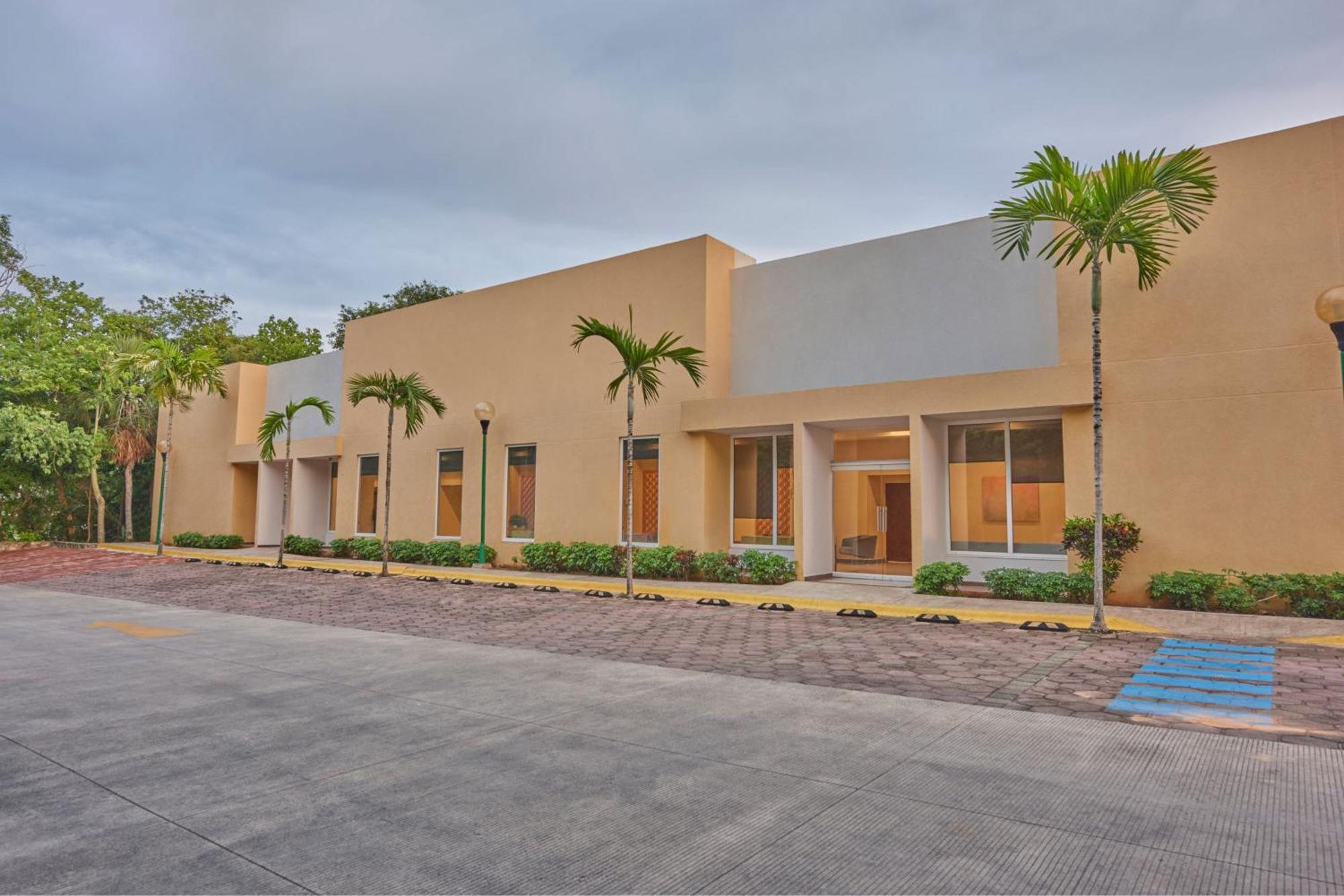 City Express By Marriott Playa Del Carmen Buitenkant foto
