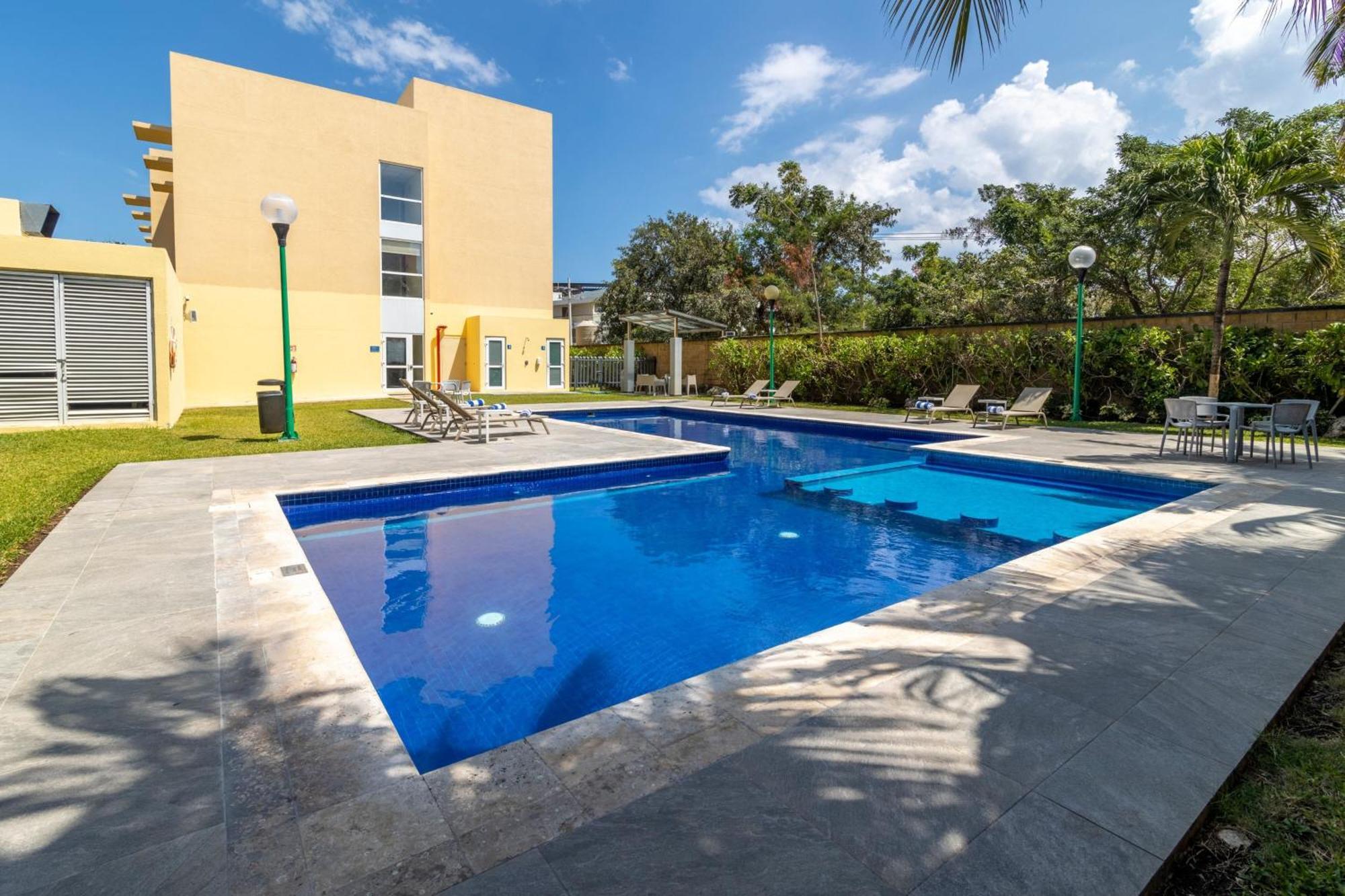City Express By Marriott Playa Del Carmen Buitenkant foto